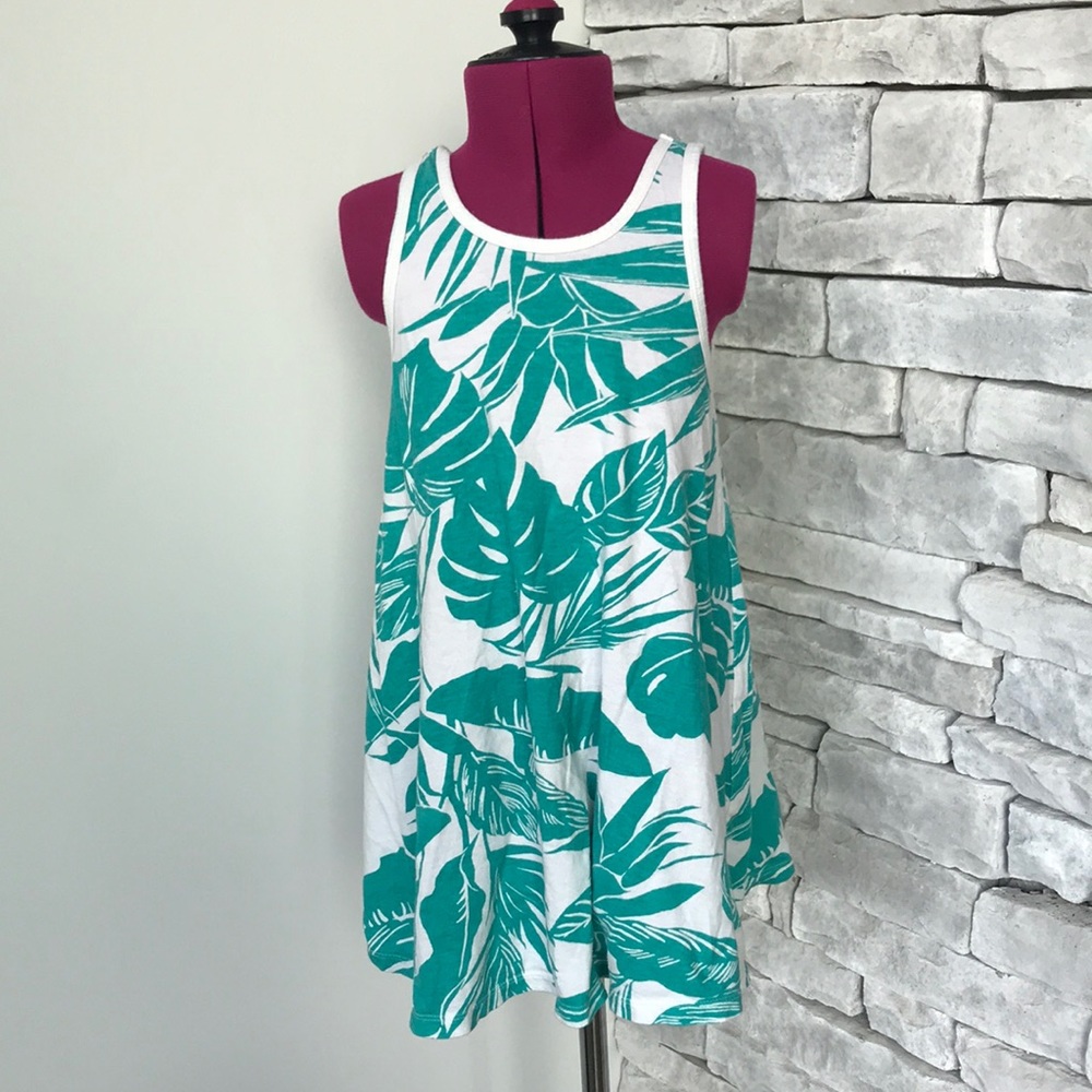 Old Navy dress size 6/7.